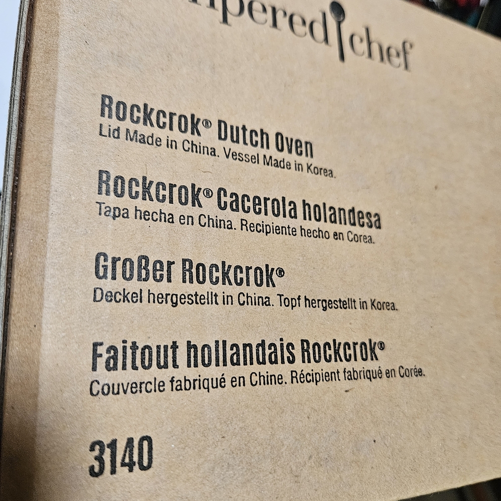 Pampered Chef Rockcrok Dutch Oven Box